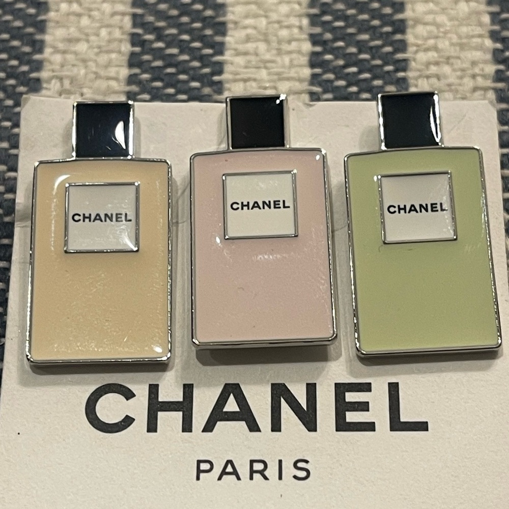 CHANEL Multicolor Perfume Bottle Pins